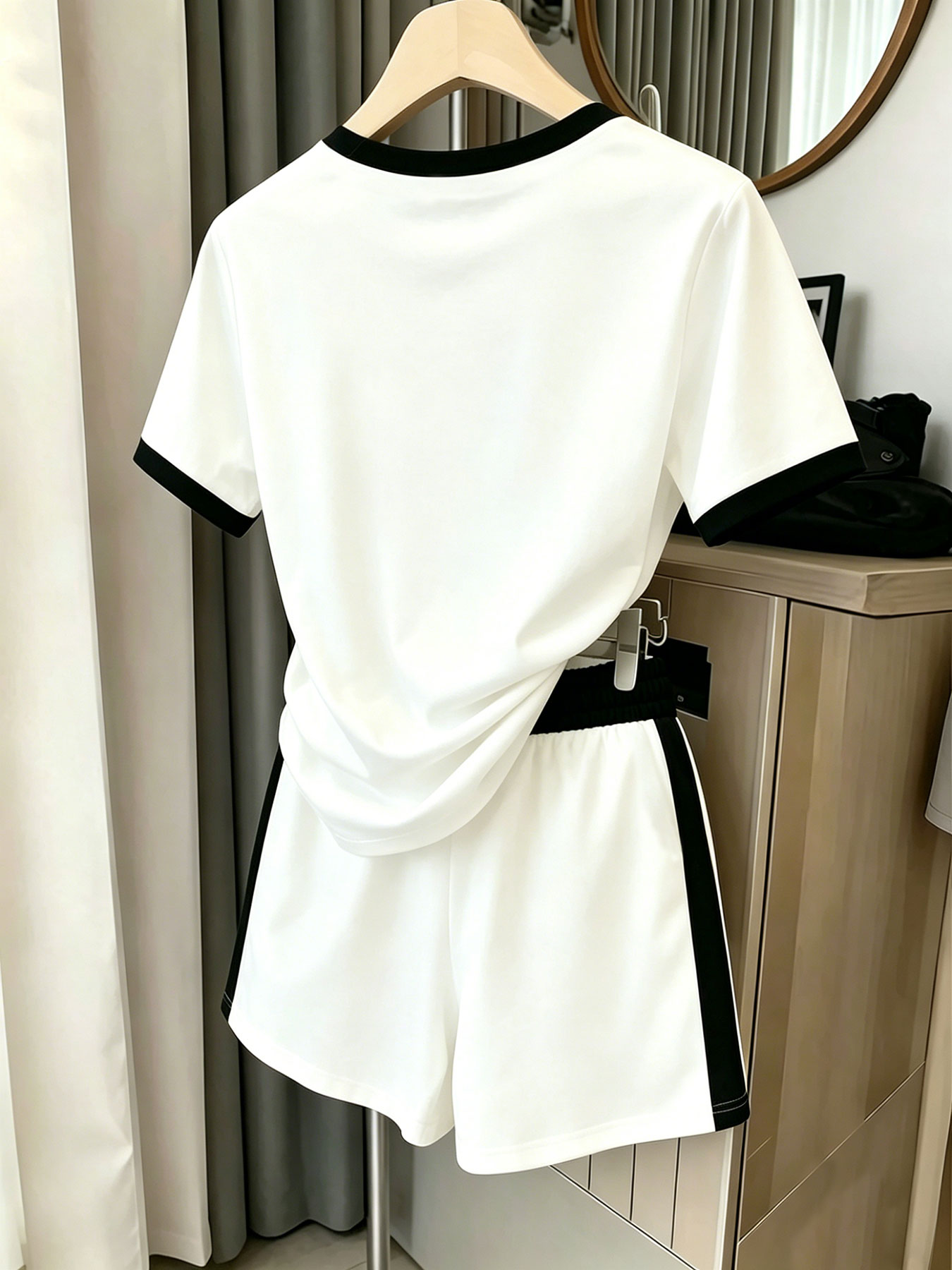 American College Style Two-Pie - Summer Clothing Nyc ulasan dan harga
